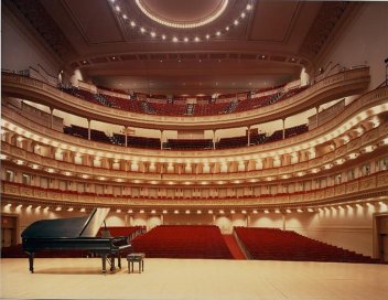 Learning to fly in Carnegie Hall